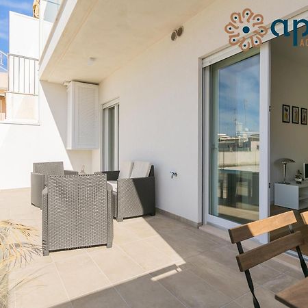 Suite Gianca By Apulia Accommodation Bari Exteriör bild
